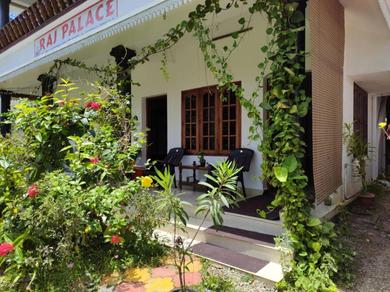Guest house Raj Palace Home Stay