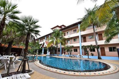  Ampan Resort & Apartment
