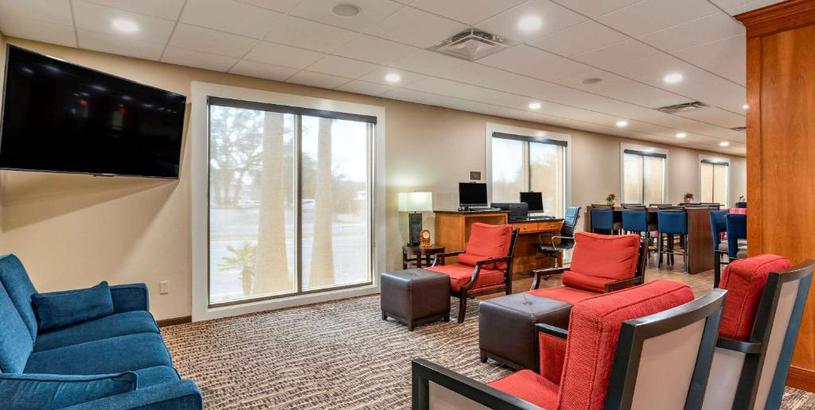 Отель Comfort Suites Niceville Near Eglin Air Force Base