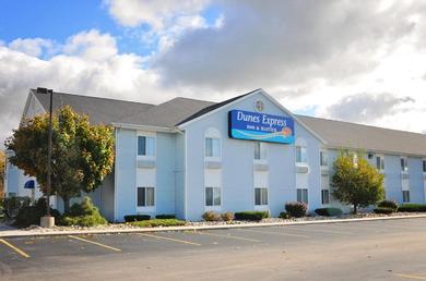 Hotel Dunes Express Inn and Suites