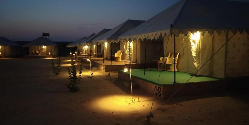 Курорт Amazing Desert Camp