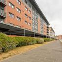 Apartments Lux Waterfront 2 bed Apt, V&A 10min walk, St Andrew's Golf 25min drive