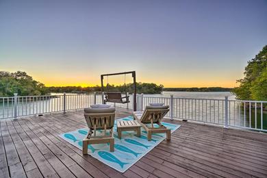 Holiday home Luxe Lake Chickamauga Retreat with Boat Dock!