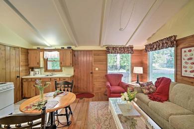 Holiday home Cozy Cottage Duplex Walk to Peninsula State Park!