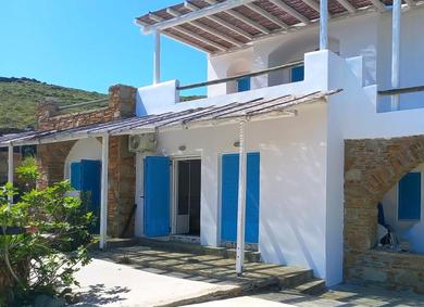 Дом отдыха Seaside Residence - Petrousa, Kythnos