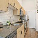 Apartments Stylish Uptown Studio Apt with a Modern Kitchen - Wilson 418