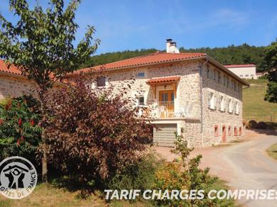 Holiday home Gîte Chirassimont, 7 pièces, 14 personnes - FR-1-496-65