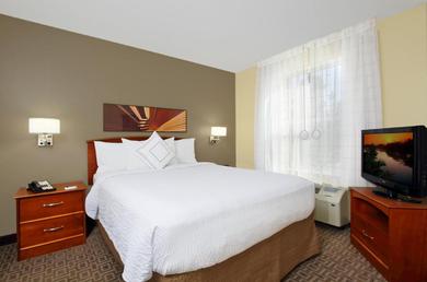 Hotel TownePlace Suites Newark Silicon Valley