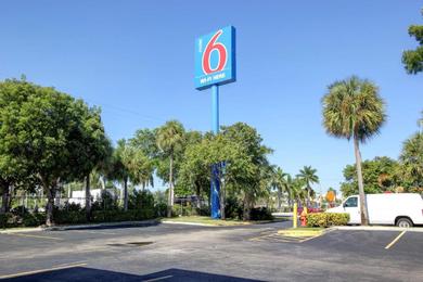 Отель Motel 6-Lantana, FL