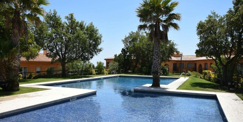 Apartments Comfortable apartment in Castell d Aro with terrace