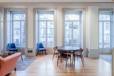 BOUTIQUE Rentals - Toledos One & Only Apt in Historical center of Porto