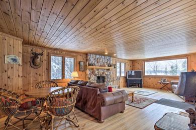 Holiday home Lakefront Escape with Fishing Pier and Snowmobiling!