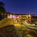 Holiday home Ibiraquera Guest House Villa com piscina e jacuzzi