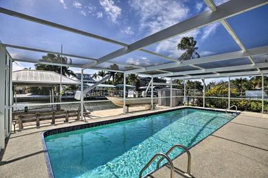 Holiday home Canalfront St James City Home with Lanai, Pool