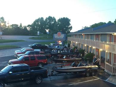 Motel Mountain Country Motor Inn