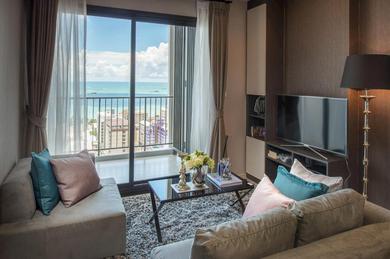 Aparthotel 芭提雅THE BASE海景度假酒店（可以安排接机服务和一切旅游安排）