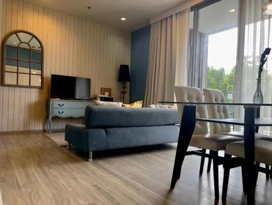 Apartments Wong Amat Luxury Condo--Private Beach