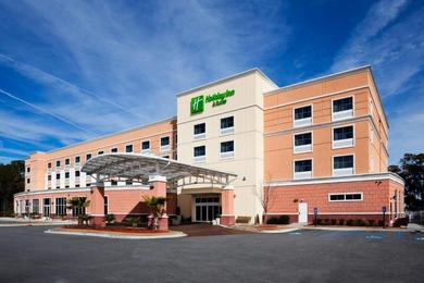 Отель Holiday Inn Hotel & Suites Beaufort at Highway 21, an IHG Hotel