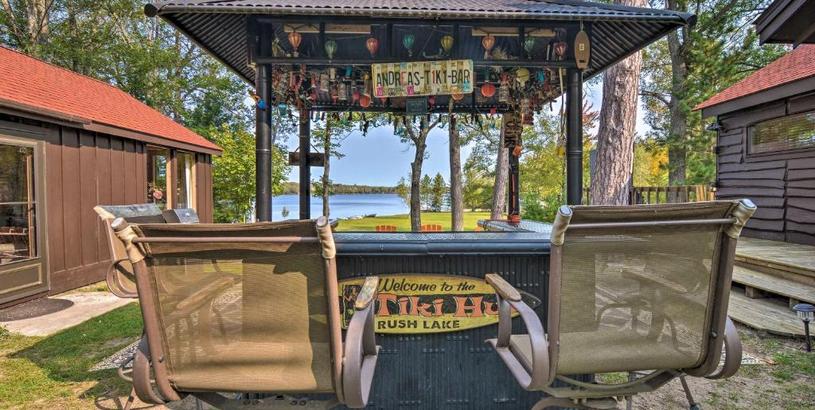 Дом отдыха Cabin on Rush Lake with Tiki Bar, Grill and Kayaks!