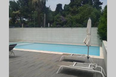  Lisbon, Oeiras Beach Apartment with pool