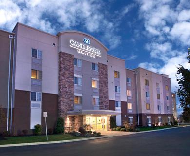 Отель Candlewood Suites Buffalo Amherst, an IHG Hotel