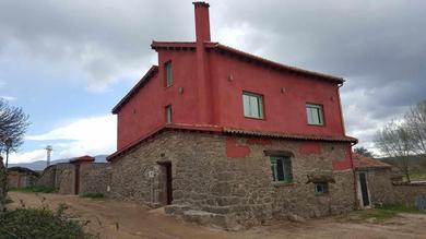 Holiday home Casa Rural Rojo del Tietar