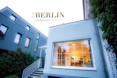 Apartments The Berlin Getaway / 80qm in Berlin's Historic Diplomatic Quarter