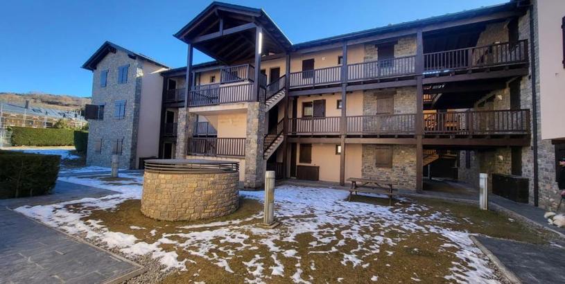 Apartments Family friendly Stay with Stunning Mountain Views