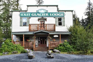 Lodge Exit Glacier Lodge