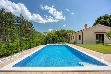 Hotel Villa Alba with Private Pool