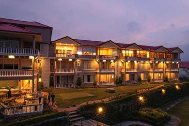 Hotel Neugal Riverfront Resort