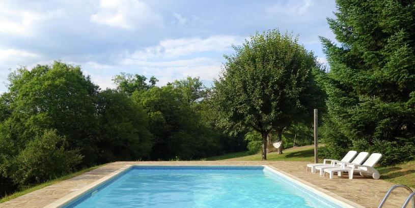 Villa Lovely Villa in La Coquille with Swimming Pool