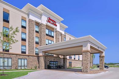 Отель Hampton Inn and Suites Altoona-Des Moines by Hilton