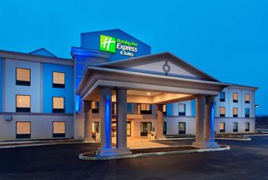 Отель Holiday Inn Express & Suites Northeast, an IHG Hotel