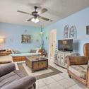 Holiday home Cute and Cozy Gulf Shores Bungalow half Mi to Beach!