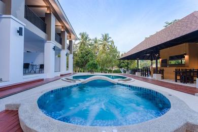 Отель The Retreat Khaolak Resort - SHA Extra Plus