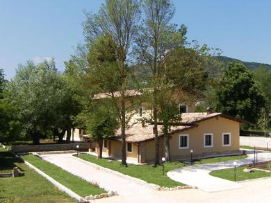 Гостевой дом Azienda Agrituristica Tenuta ValViola Amiternum