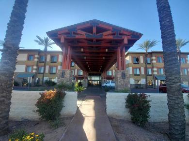 Отель Legacy Inn & Suites