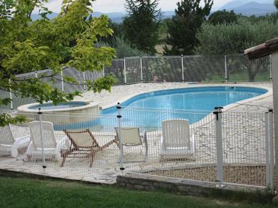 Дом отдыха Maison Cévennes Gard 8 pers avec piscine jacuzzi animaux acceptés