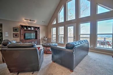 Lakemont Retreat with Mountain Views and Game Room!