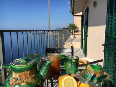 Apartments House in Grimaldi. Spectacular view over the French Riviera!