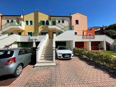 Apartments Schöne Ferienwohnung nähe Lignano mit 2 Schlafzimmer und 75 qm