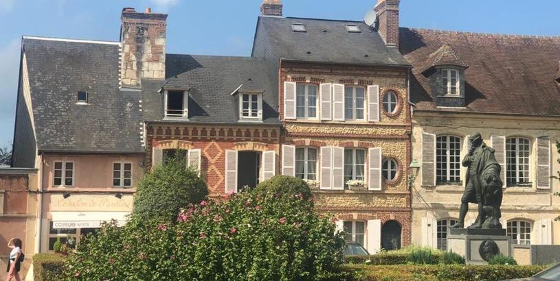 Дом отдыха Maison de charme Beaumont, proche Deauville