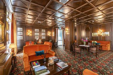 Отель The Regency Sure Hotel Collection by Best Western
