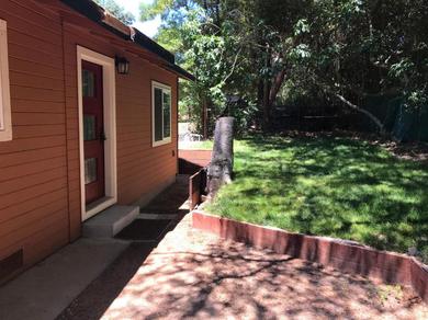 Дом отдыха Sebastopol Redwoods Retreat