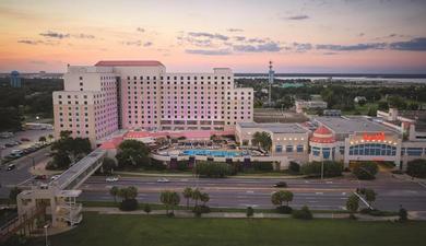 Курорт Harrah's Gulf Coast Hotel & Casino