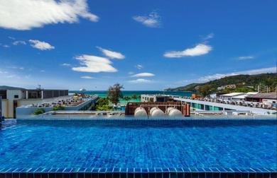 Resort 7Q Patong Beach Hotel - SHA Certified