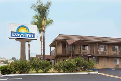 Отель Days Inn by Wyndham in San Bernardino