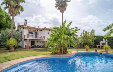 Holiday home Amazing Home In Jimena De La Frontera With Outdoor Swimming Pool, Wifi And Swimming Pool