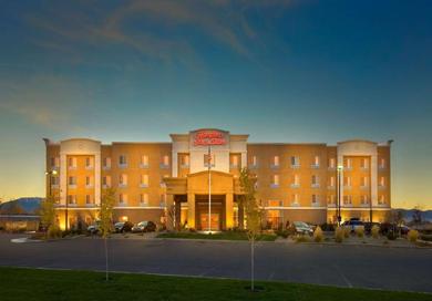 Отель Hampton Inn & Suites Reno